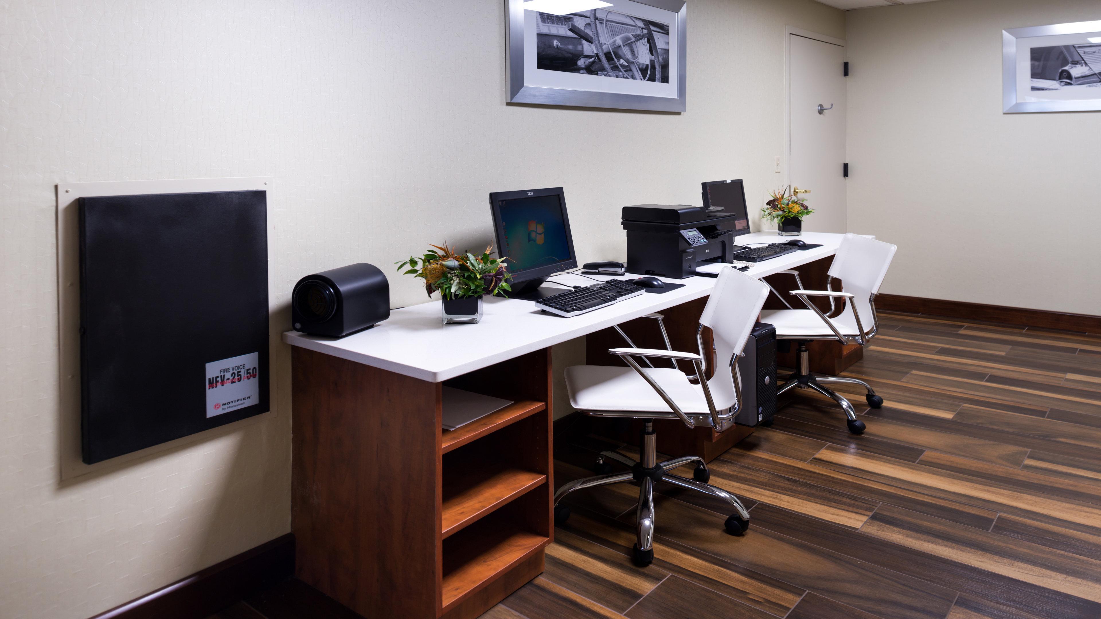 Holiday Inn Hotel & Suites Warren By Ihg Exteriör bild