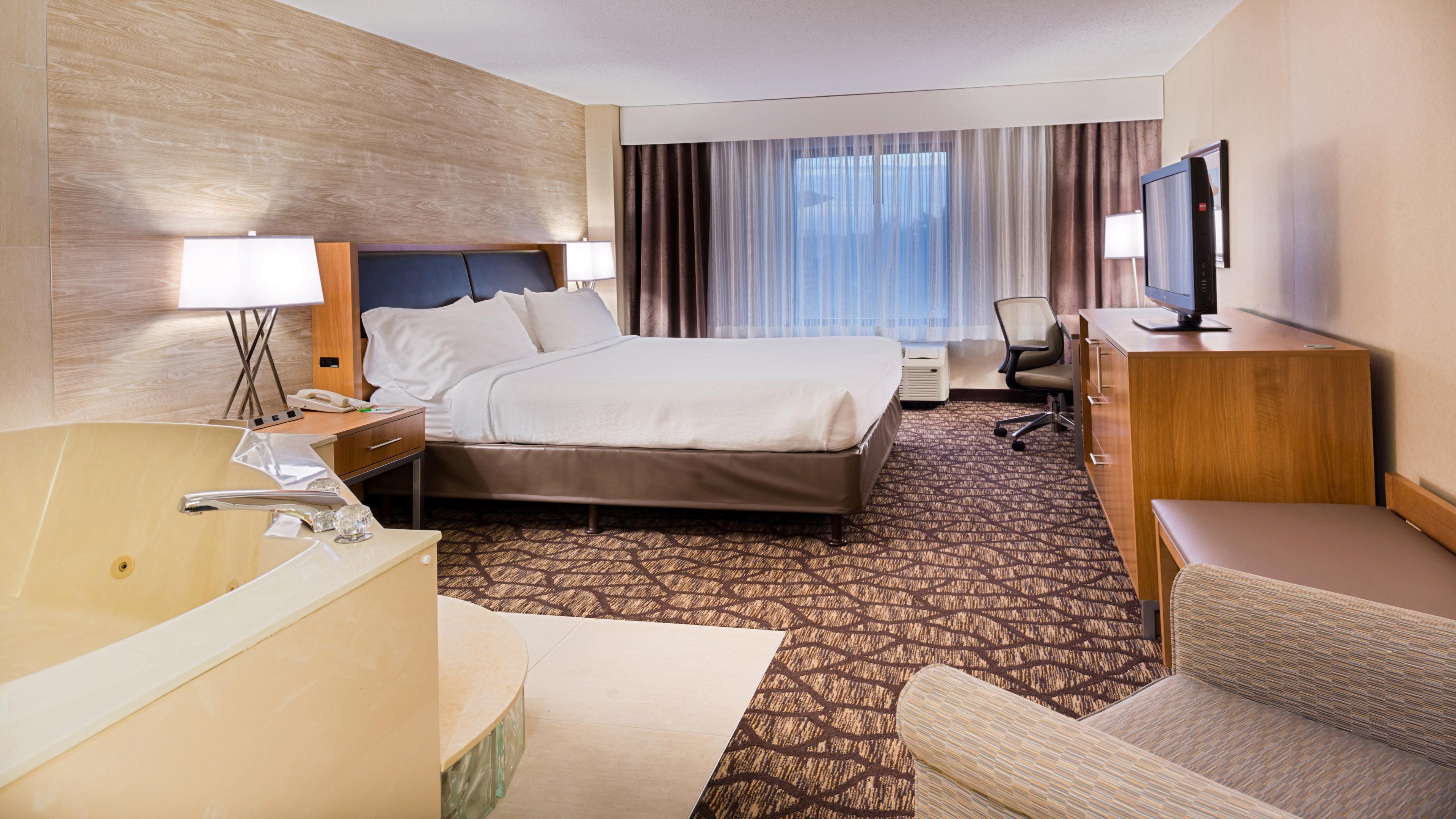 Holiday Inn Hotel & Suites Warren By Ihg Exteriör bild