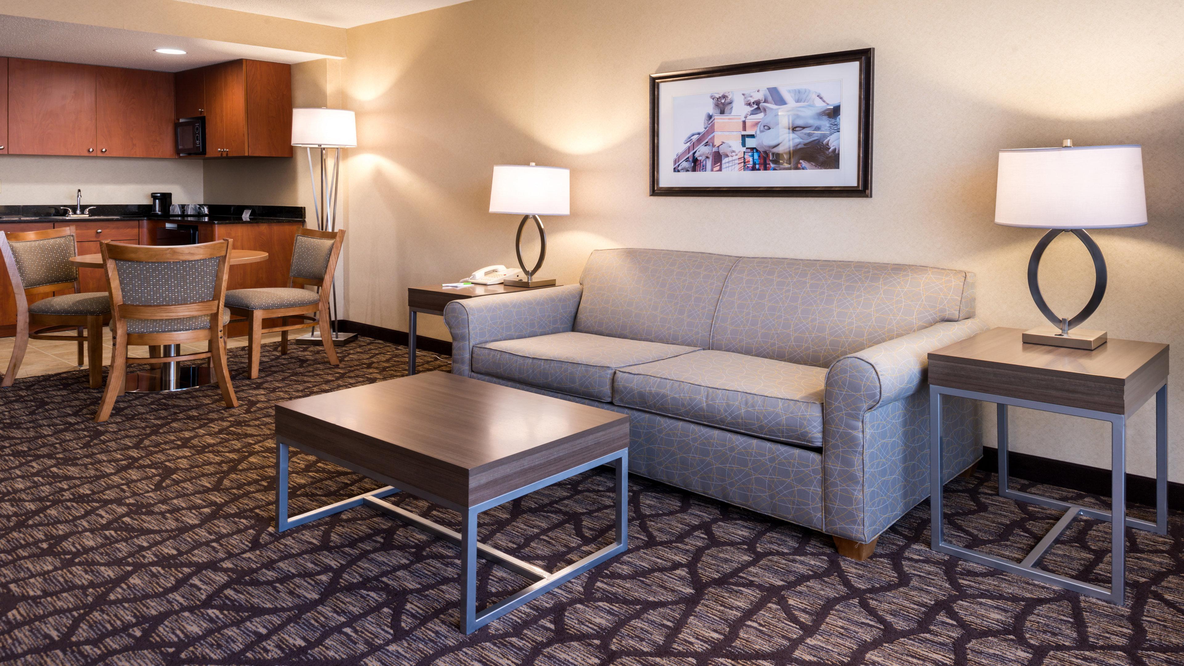 Holiday Inn Hotel & Suites Warren By Ihg Exteriör bild